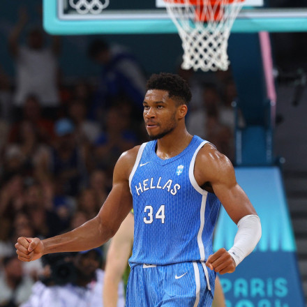 Η Σερβία έκανε το... δώρο, η Ελλάδα είπε «ευχαριστώ» και φύγαμε για τους «8» των Ολυμπιακών Αγώνων