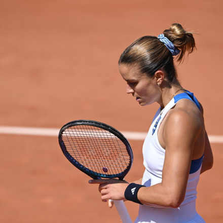 Αποκλείστηκε η Σάκκαρη - «Υποκλίθηκε» στην Κόστιουκ και ηττήθηκε με 2-1 σετ [vid]