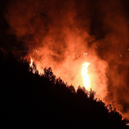 Φωτιά στη Σάμο, η δεύτερη στην ίδια περιοχή μέσα σε λίγο διάστημα