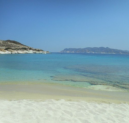Αυτή είναι η μαγική παραλία της Κιμώλου με τα τιρκουάζ νερά που πρέπει να μπει στο bucket list σου Αυτή είναι η μαγική παραλία της Κιμώλου με τα τιρκουάζ νερά που πρέπει να μπει στο bucket list σου