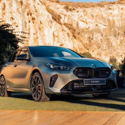 Η Σπανός ΑΕ. παρουσίασε τη νέα BMW Σειρά 1 στη Λίμνη Βουλιαγμένης