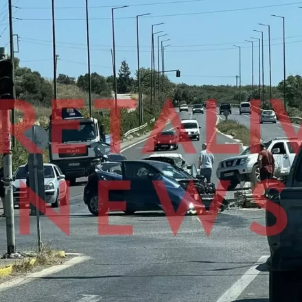 Βίντεο σοκ από τροχαίο στο Ηράκλειο: Δείτε τη σφοδρή σύγκρουση 3 οχημάτων