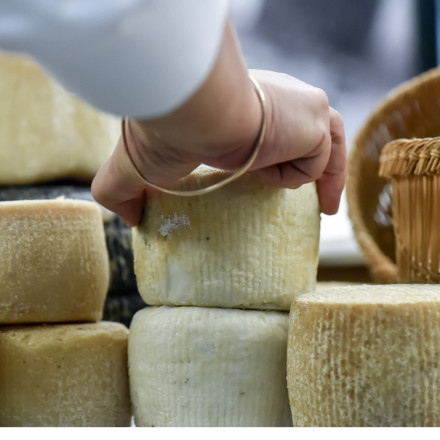 Πρόεδρος της Ένωσης Εργαζόμενων Καταναλωτών: «Έρχονται μεγάλες αυξήσεις σε κρέατα και γαλακτοκομικά»