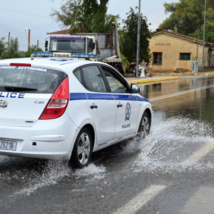 Συνελήφθη 17χρονος για οπαδική βία - Χτύπησε 24χρονο που τραγουδούσε σύνθημα του ΠΑΟΚ