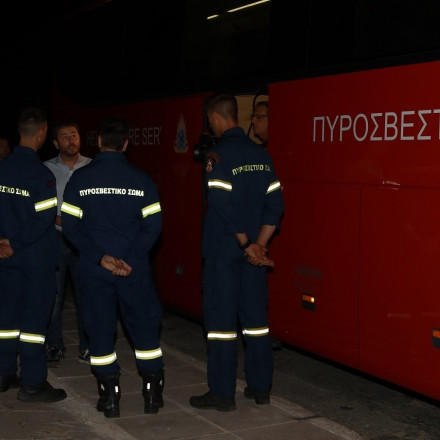 Κακοκαιρία στο Πήλιο: Εγκλωβίστηκε οικογένεια τουριστών - Έστειλαν σήμα στην Πυροσβεστική