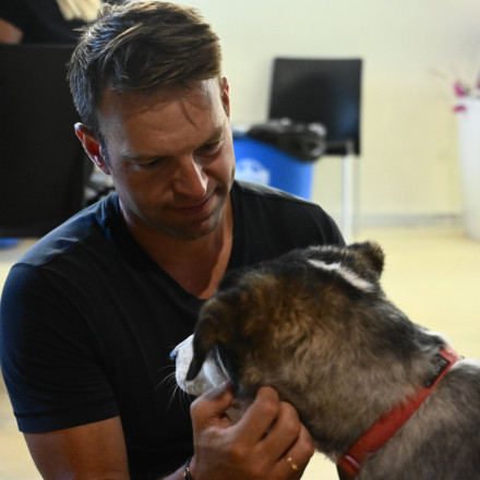 Ποιος υπονομεύει τον Στέφανο Κασσελάκη;