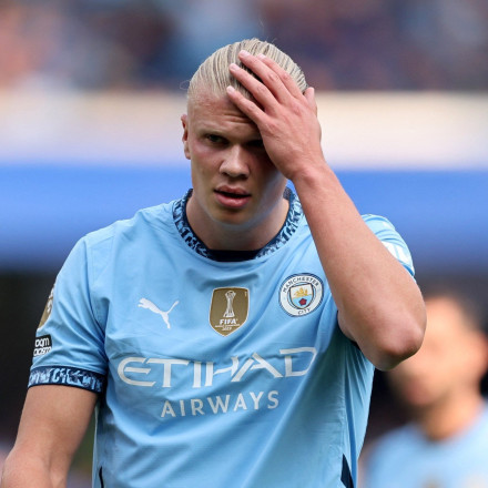 Δαυίδ εναντίον Γολιάθ: Σοκάρουν οι διαφορές, ο Χάαλαντ κοστίζει όσο η 11άδα της Ίπσουιτς 2.5 φορές