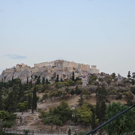 Έκτακτα μέτρα από τον δήμο Αθηναίων για την πρόληψη φωτιάς – Κλείνει ο Λόφος Φινόπουλου