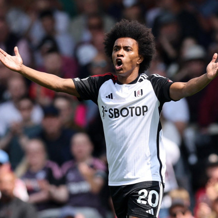 Έρχεται στην Αθήνα για τον Ολυμπιακό ο Γουίλιαν - Το ποστάρισμα του Φαμπρίτσιο Ρομάνο