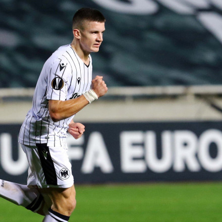 Συνεχίζει να «εκτελεί» ο Τζόλης στην Κλαμπ Μπριζ: Δύο γκολ στα πρώτα του παιχνίδια ο νεαρός [vid]