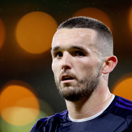 Σε άλλο επίπεδο το «τρολάρισμα» του Μαγκίν της Βίλα: Δημοσίευσε παίκτη της Λέστερ να τον... θωπεύει