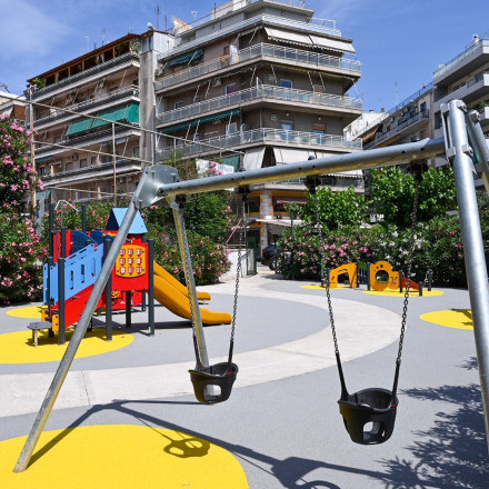 «Λουκέτο» σε παιδικές χαρές και λούνα παρκ της χώρας - Ανακλήθηκε η άδεια του φορέα πιστοποίησης