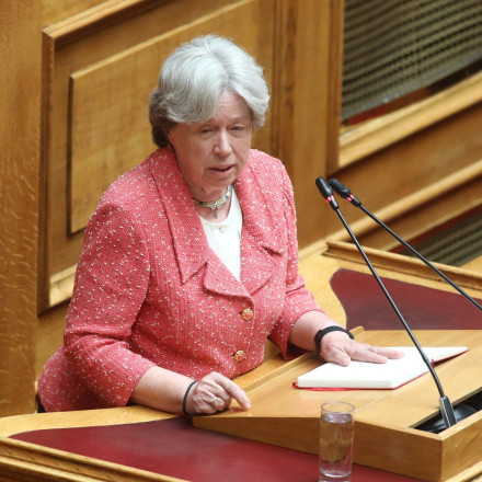 Αθηνά Λινού: Το ΠΑΣΟΚ έχει σοβαρούς ανθρώπους, μπορεί να μπει σε τροχιά εξουσίας Αθηνά Λινού: Το ΠΑΣΟΚ έχει σοβαρούς ανθρώπους, μπορεί να μπει σε τροχιά εξουσίας