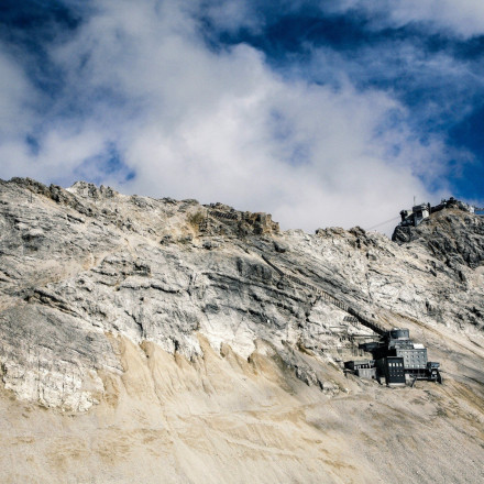 Βουτιά θανάτου για διάσημη γυμνάστρια - Έβγαζε σέλφι σε κάστρο στη Βαυαρία