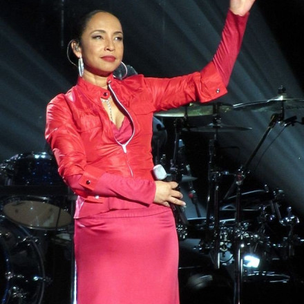 Sade: Επιστρέφει μετά από 6 χρόνια με νέο άλμπουμ - Το τραγούδι που είναι αφιερωμένο στον τρανς γιο της