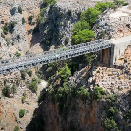 Η υψηλότερη γέφυρα της Ελλάδας βρίσκεται στην Κρήτη - Εικόνες που κόβουν την ανάσα