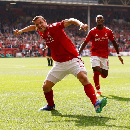 Ήττα ΣΟΚ από την Νότιγχαμ για την Λίβερπουλ, άνετη η Μάντσεστερ Σίτι απέναντι στην Μπρέντφορντ