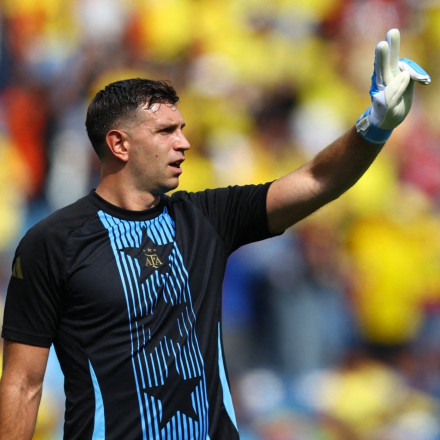 Ξεσπά ο καμεραμάν για το επεισόδιο με τον Εμιλιάνο Μαρτίνες: «Δούλευα, όπως εκείνος»