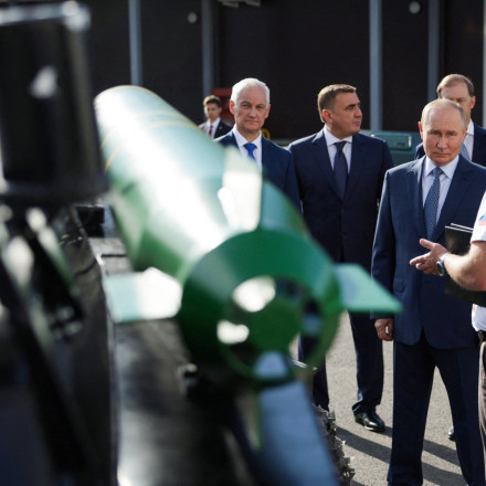 Η Μόσχα απειλεί την Ευρώπη: Θα απαντήσουμε με πυρηνικά όπλα αν πλήξετε τα εδάφη μας