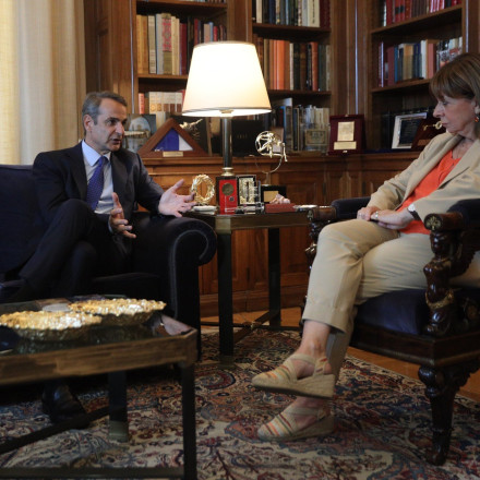 Μητσοτάκης: Σε lockers τα κινητά των μαθητών στα δημόσια σχολεία