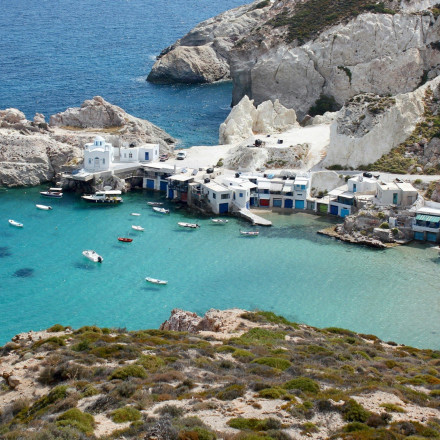 «Ιστορική μεταρρύθμιση κατά του υπερτουρισμού»: Πώς «είδαν» ξένα ΜΜΕ το ελληνικό χωροταξικό σχέδιο