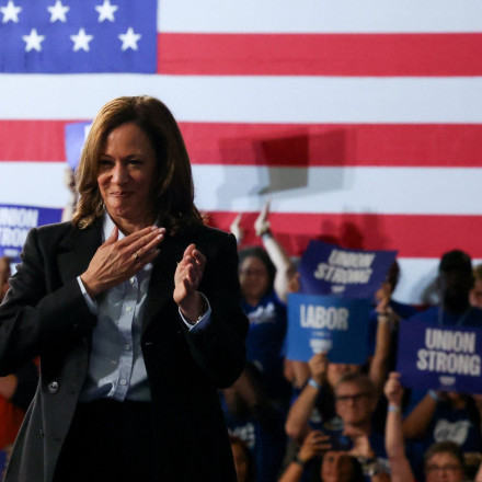 Δωρεά – «μαμούθ» από τον Μπιλ Γκέιτς στην Κάμαλα Χάρις για την προεκλογική της καμπάνια