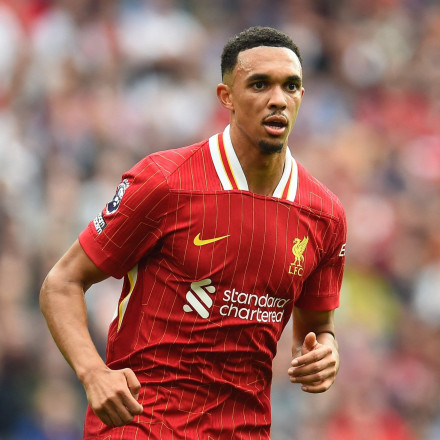 «Αυτό ήταν... σπόντα για τον Κλοπ;»: Το αποθεωτικό σχόλιο του Αλεξάντερ-Άρνολντ για τον Σλοτ