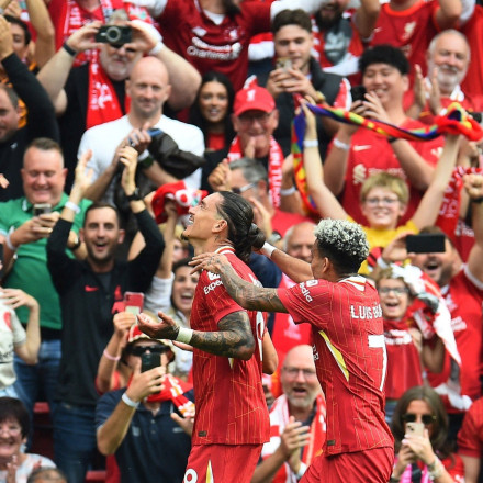 Επιστροφή στις νίκες για Λίβερπουλ και Τότεναμ, «κάζο» για Μάντσεστερ Γιουνάιτεντ με Πάλας