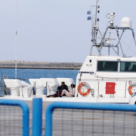 Σάμος: Στους 4 οι νεκροί, ανάμεσά τους 2 κοριτσάκια - Δεκάδες αγνοούμενοι σε ναυάγιο 33 μεταναστών