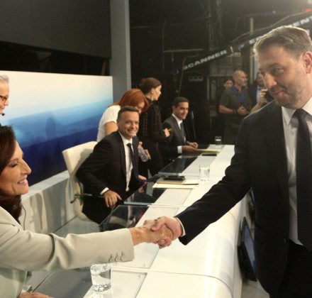 Flash.gr - Οι αναγνώστες ψηφίζουν: Ποιος νίκησε στο debate του ΠΑΣΟΚ Flash.gr - Οι αναγνώστες ψηφίζουν: Ποιος νίκησε στο debate του ΠΑΣΟΚ