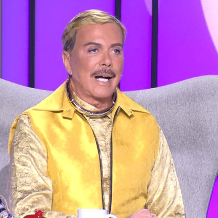 Λάκης Γαβαλάς: Αποκάλυψε ποιος είναι ο νεότερος σύντροφός του «Είναι γόνος της οικογένειας Hermès»