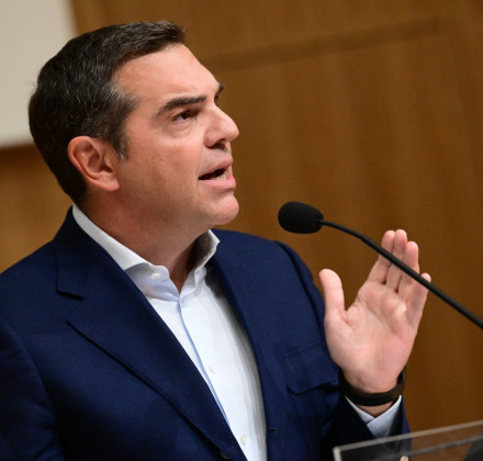 Ποιοι φοβούνται τον Αλέξη Τσίπρα Ποιοι φοβούνται τον Αλέξη Τσίπρα