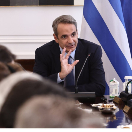 Μητσοτάκης στο υπουργικό: Αυστηρότερες ποινές για την ανήλικη βία, νέες κυρώσεις για τους γονείς