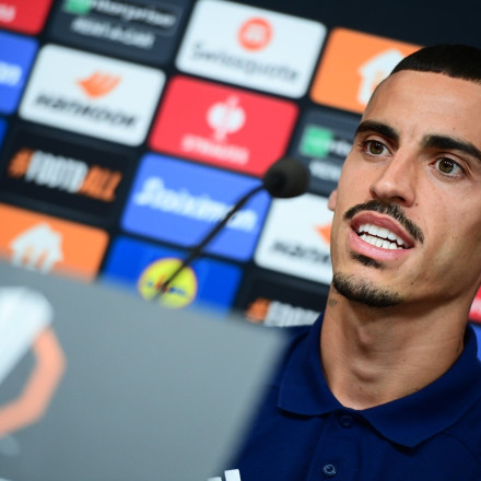 Τσικίνιο: «Η πίεση στον Ολυμπιακό είναι μεγάλη» - Τι είπε ο Πορτογάλος για Όρτα, Καρβαλιάλ [vid]