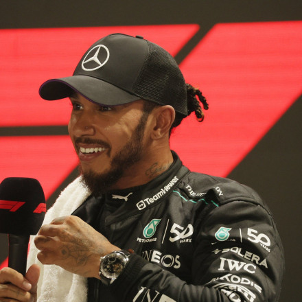 Ο Λιούις  Χάμιλτον και ο σκύλος του είναι vegan! - Τα οφέλη στην υγεία τους