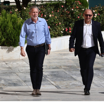 ΠΑΣΟΚ: Συναντήσεις Γερουλάνου με Ανδρουλάκη και Δούκα στη Βουλή ενόψει του β' γύρου των εκλογών στο ΠΑΣΟΚ