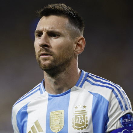 Σοβαρό τροχαίο ατύχημα για την αδερφή του Μέσι - Λιποθύμησε και προσέκρουσε σε τοίχο