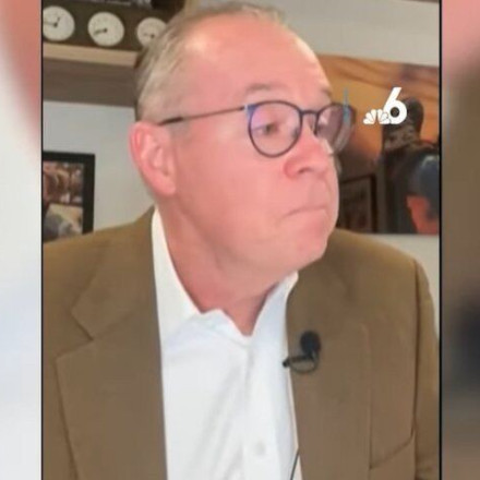 Τυφώνας Milton: Μετεωρολόγος κλαίει την ώρα που περιγράφει αυτό που έρχεται στην Φλόριντα