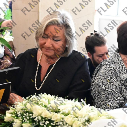 Μίμης Πλέσσας: Όλοι οι φίλοι του στο τελευταίο αντίο - Οι δηλώσεις των δικών του ανθρώπων