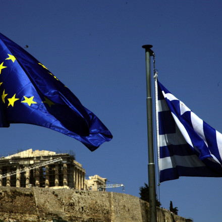 ESM: Πράσινο φως στην Ελλάδα για πρόωρη αποπληρωμή δανείων