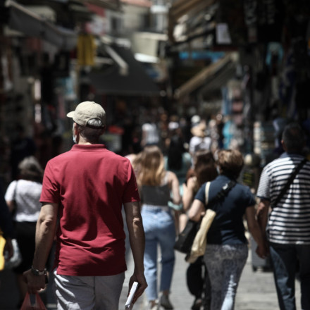 Ζούμε όλοι περισσότερο, λέει η Eurostat -  Όλη η Ελλάδα πλην Θράκης πάνω από τον ευρωπαϊκό μέσο όρο