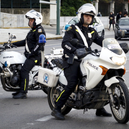 Νέο σποτ της ΕΛ.ΑΣ. για την οδική ασφάλεια – «Δεν είπαμε τα μάτια μας στον δρόμο;»