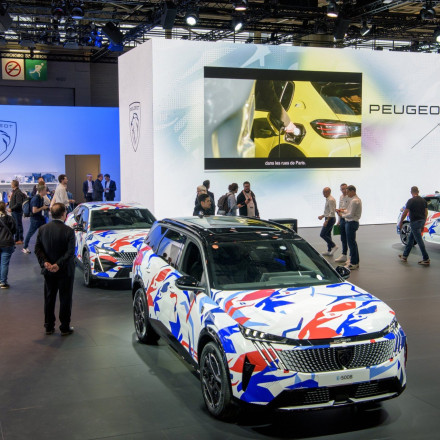 Η Peugeot στην Έκθεση Αυτοκινήτου στο Παρίσι