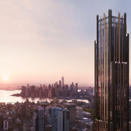 Ολοκληρώθηκε η κορυφή του «Brooklyn Tower» στη Νέα Υόρκη