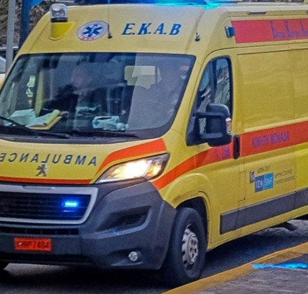 Θεσσαλονίκη: Αυτοπυρπολήθηκε 60χρονος γιατρός έξω από το σπίτι του Θεσσαλονίκη: Αυτοπυρπολήθηκε 60χρονος γιατρός έξω από το σπίτι του