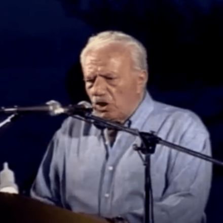 Ο Ανδρέας, ο Κωνσταντίνος Μητσοτάκης και ο Χ. Φλωράκης,  απασχολούν τους πολίτες του 2023;