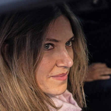 Εύα Καϊλή: Τέλος το ηλεκτρονικό βραχιολάκι - Παραμένουν οι περιοριστικοί όροι