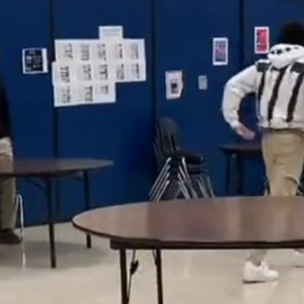 Οχάιο: Νέο περιστατικό βίας στις ΗΠΑ - Ανήλικος μαχαίρωσε συμμαθητή του μέσα στο σχολείο [vid]