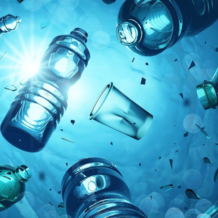 ΟΗΕ για ρύπανση πλαστικών: «Να κλείσει η βρύση»