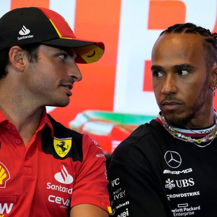 Formula 1: Ο Lewis Hamilton από το 2025 στη Ferrari